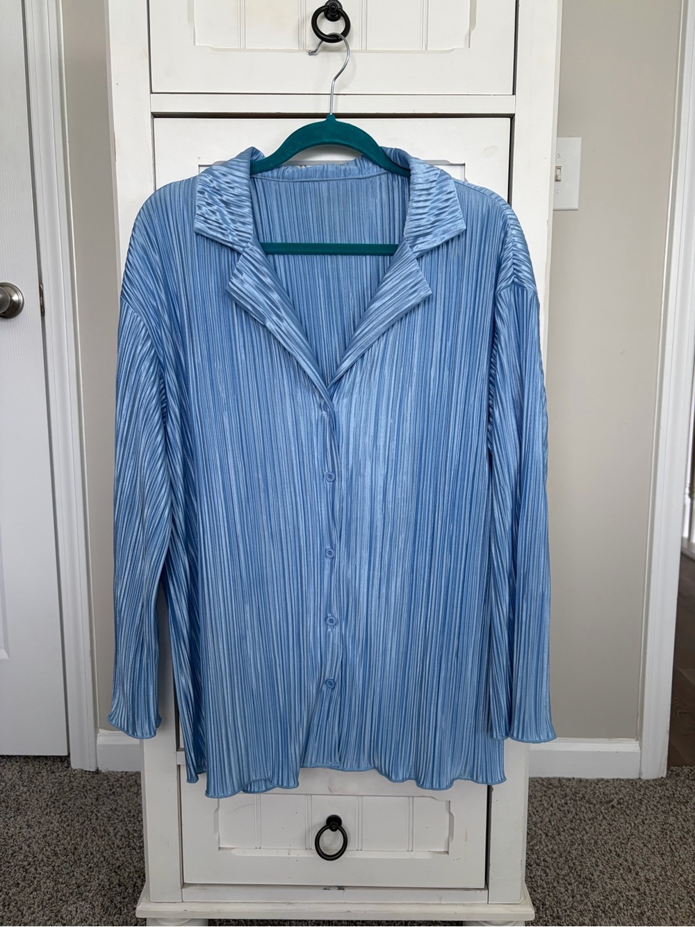 Light Blue Women's Pleated Set - Button Front Top & Wide Leg Pants - Picture 2 of 5
